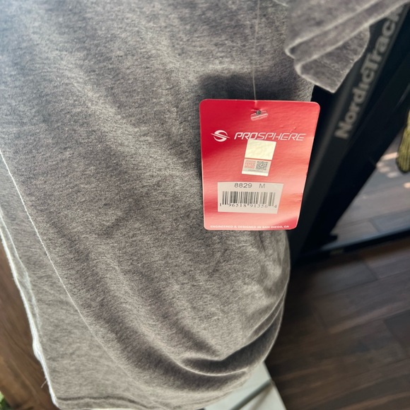 John’s Hopkins Swimming T-shirt by prosphere size M - Picture 2 of 3